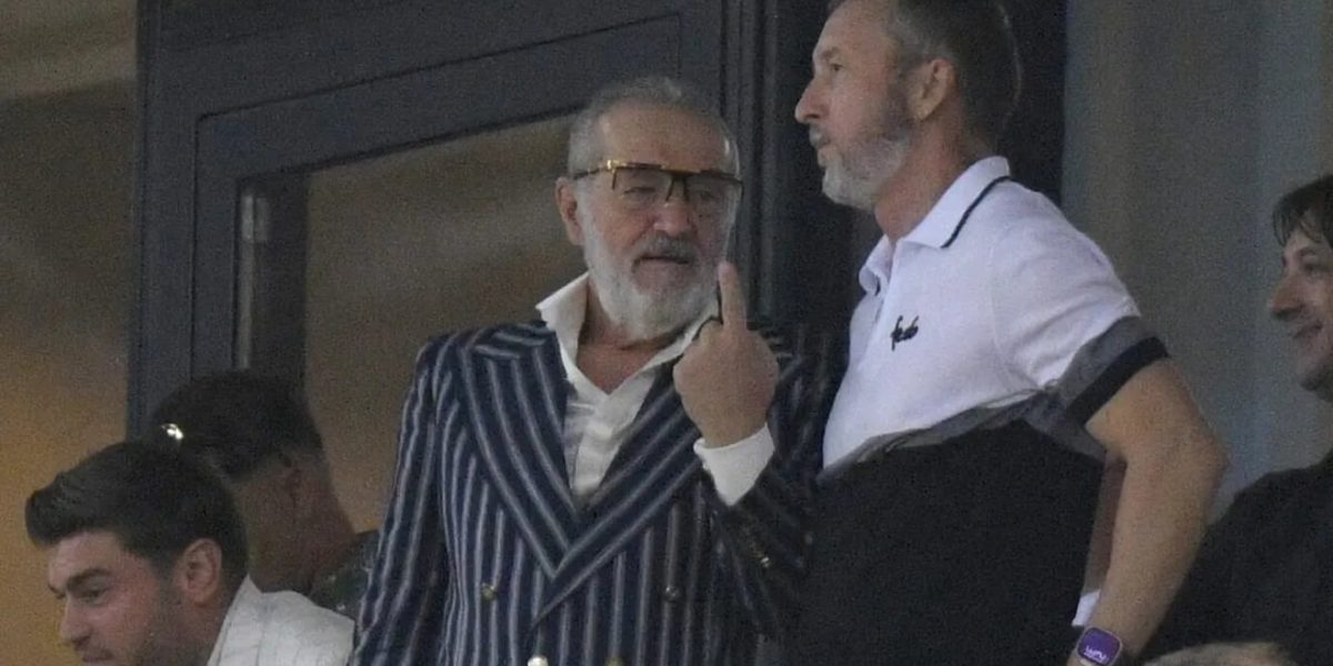 Becali îl dă afară de la FCSB, dar Stoica se opune: Pleacă fotbalistul?