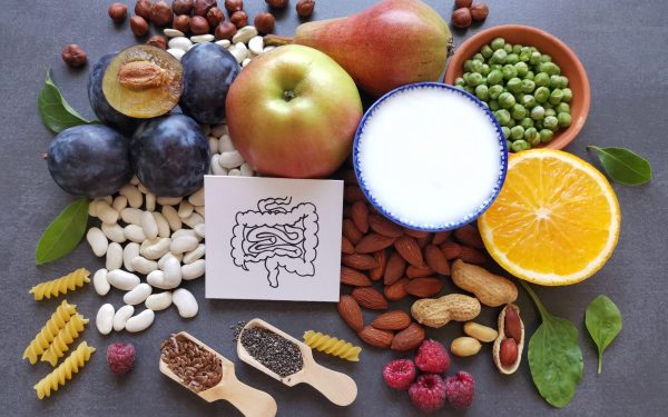 Microbiomul bogat în diverși ”chiriași” ne ferește de boli? Adevărul științei