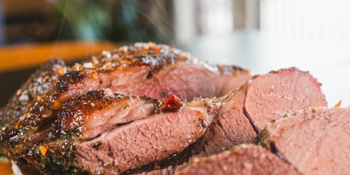 Cât rezistă friptura de miel la frigider: Ghidul bucătarului priceput