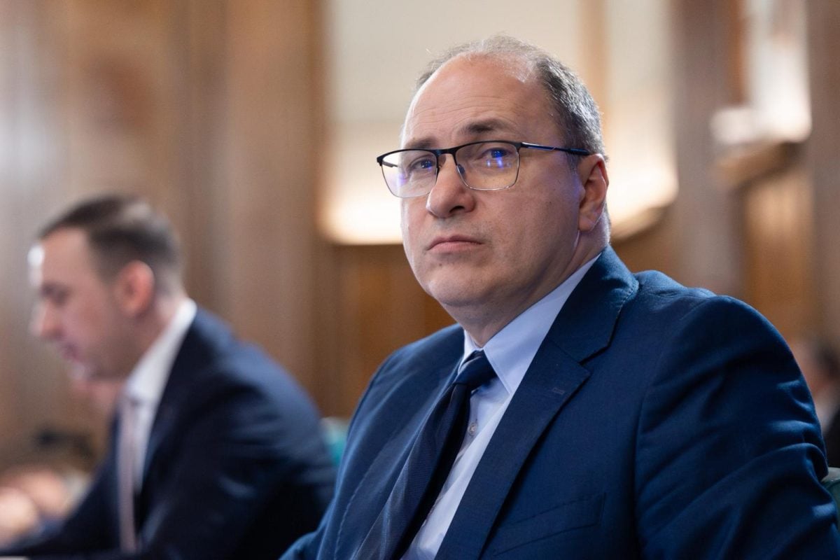 Mihai Dimian, maraton de muncă la Educație: 14 ore pe zi, fără reforme bruște