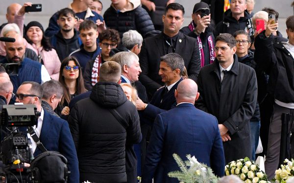 Câți euro i-a dat Rinat Ahmetov lui Mircea Lucescu? Suma-șoc!