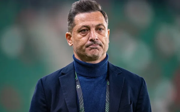 Rădoi, aproape de Gaziantep: Antrenorul, pe cale să semneze