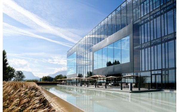 FDA: IQOS, reautorizat ca produs cu risc modificat de tutun, în SUA