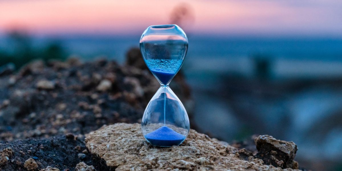 Ceasurile atomice pot dezvălui misterul timpului cuantic