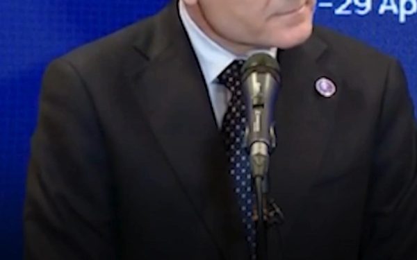 Nicușor Dan: Guvern PSD-AUR? „Extrem de improbabil”, avertizează liderul