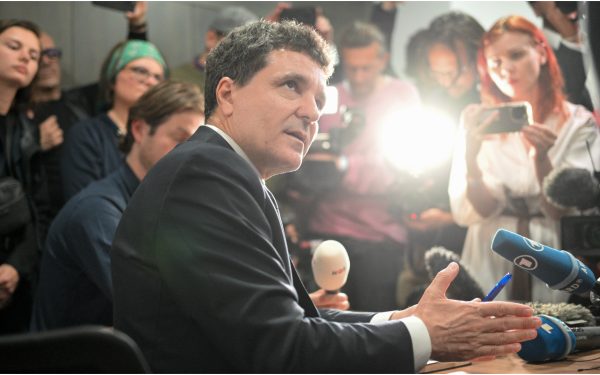 ONG-uri furioase: Cer lui Nicușor Dan să respecte promisiunile electorale!