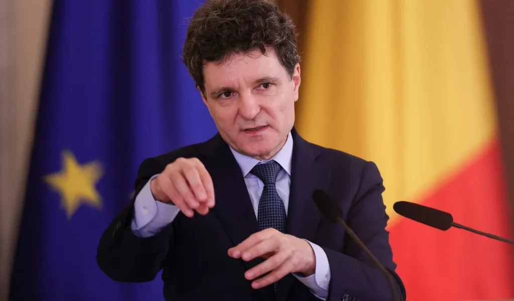Nicușor Dan, felicitări în engleză pentru Peter Magyar: „Noul capitol” cu Ungaria