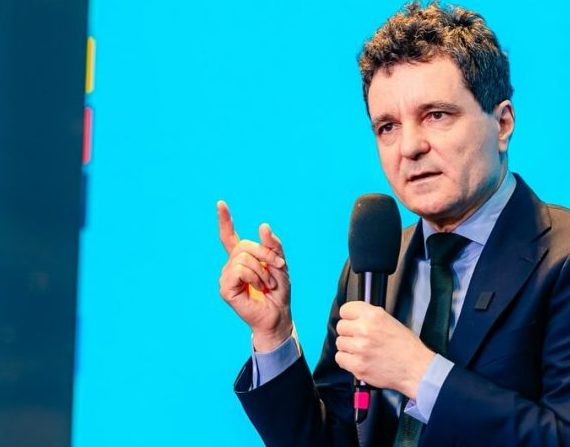 Nicuşor Dan, primarul Capitalei, a evitat să ofere un răspuns direct cu privire la eventuale scenarii politice, în cazul în care coaliția de guvernare decide să facă schimbări