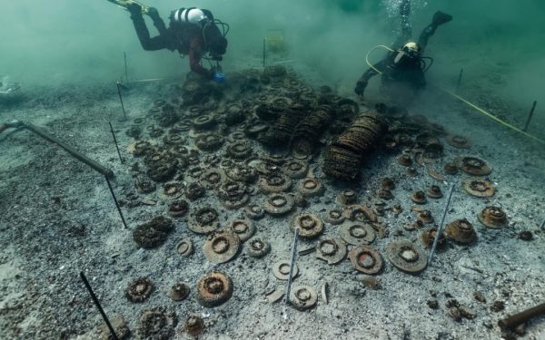 O pată neagră din Elveția dezvăluie comoara: peste 1.000 de artefacte romane