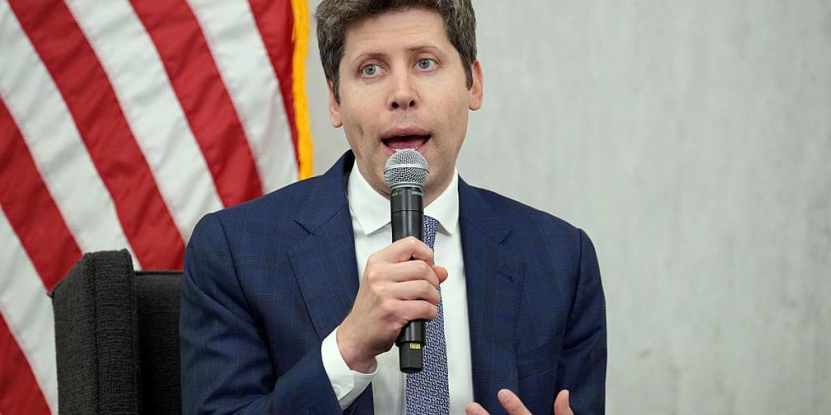 OAI zguduie lumea AI: Taxe pe roboți și săptămână de lucru de 4 zile