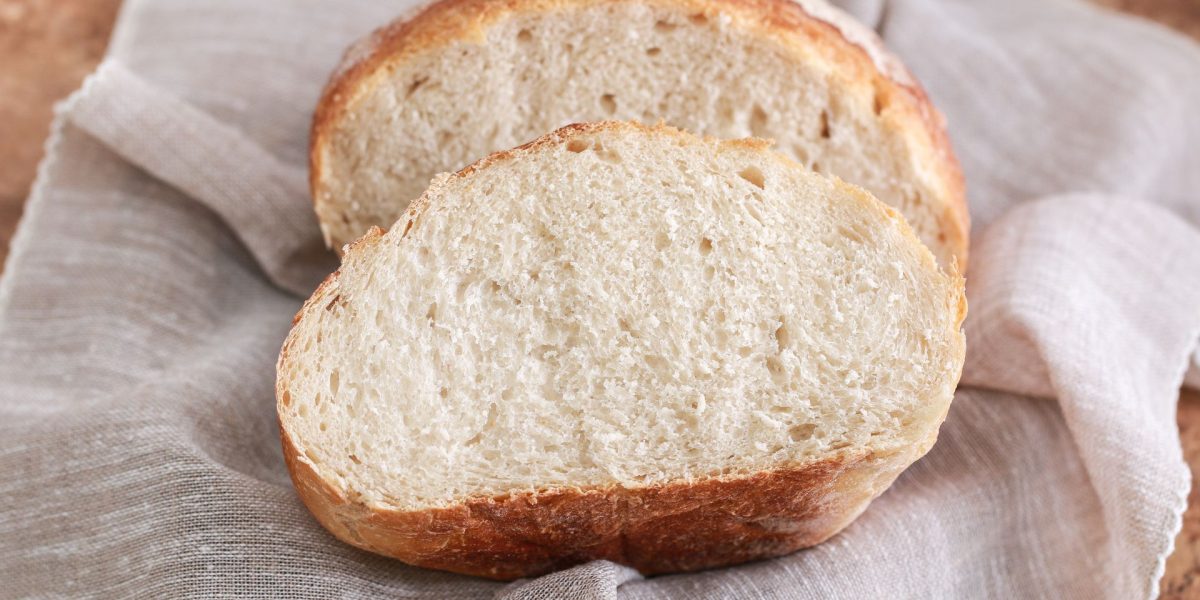 De ce pâinea îngrașă chiar și dacă mănânci puțin: Adevărul ȘOCANT!