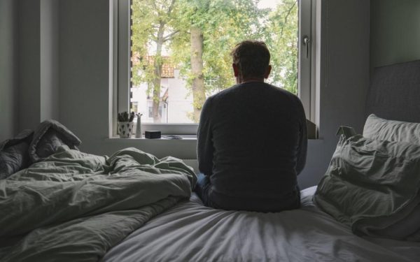 Singurătate vs. Memorie: Cum ne afectează, dar NU grăbește declinul