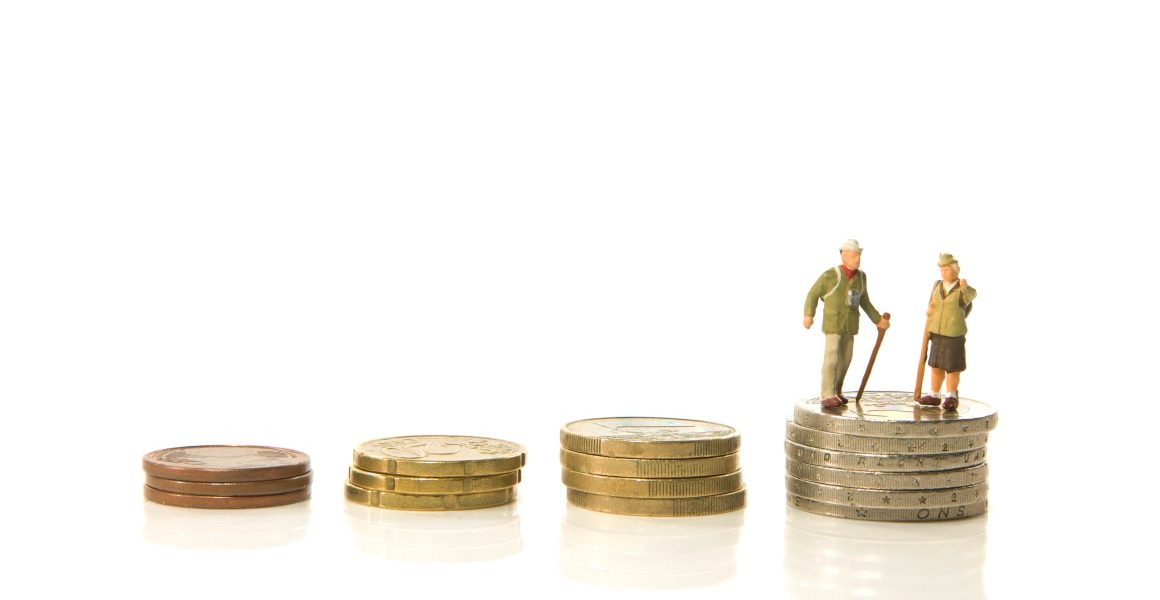 Pensii mai mici în România: Numărul beneficiarilor scade față de 2025