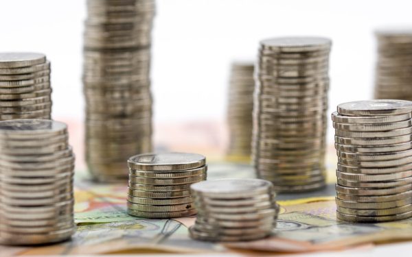 Pensii MAJORATE din iulie 2026: Cât va primi în plus fiecare român?