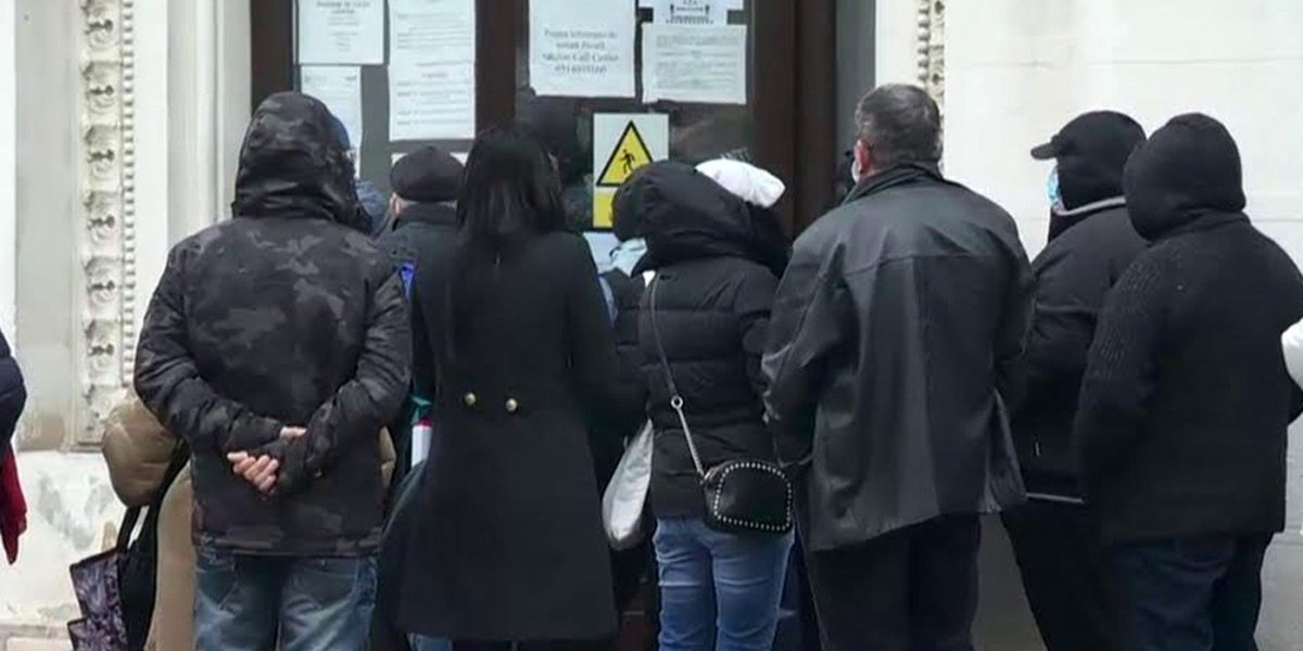 Pensionarii din România, loviți de o nouă reducere: Cu cât scad veniturile