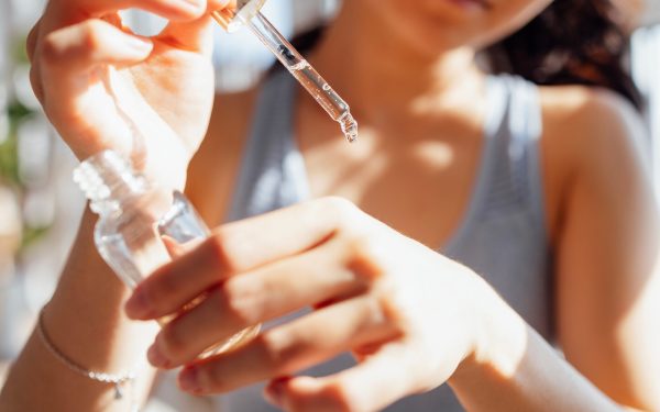 Peptidele, noul „miracol” din wellness: promisiuni mari, potențiale riscuri