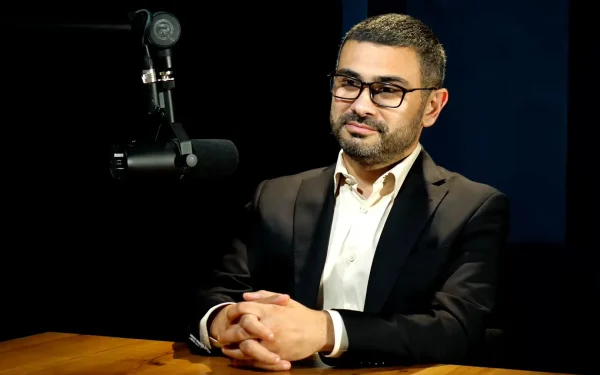 Manole anunță: Sute de posturi dispărute. Pensiile și ajutoarele sociale, în pericol