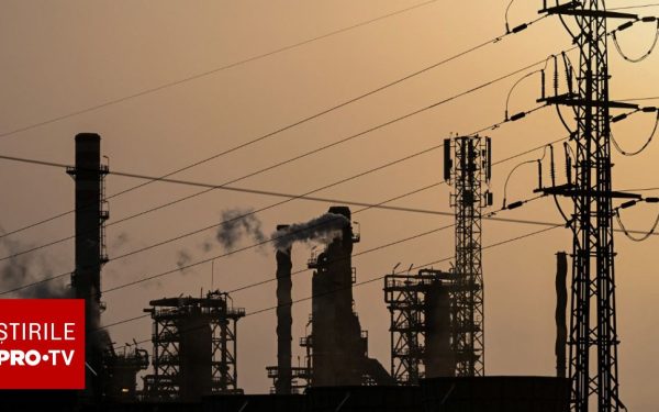 Prețurile petrolului, pe val! SUA: Un vârf e iminent