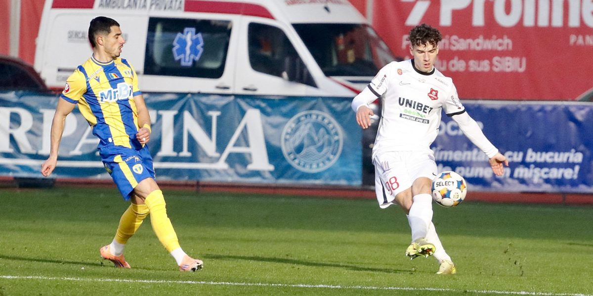 Petrolul – Hermannstadt, LIVE pe HotNews: Echipele de start, start la 18:15 în SuperLiga