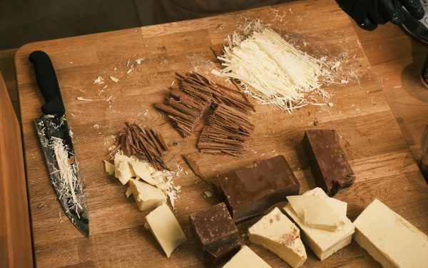 Comisia Europeană anchetează ciocolata: Restricții pe piața unică în vizor