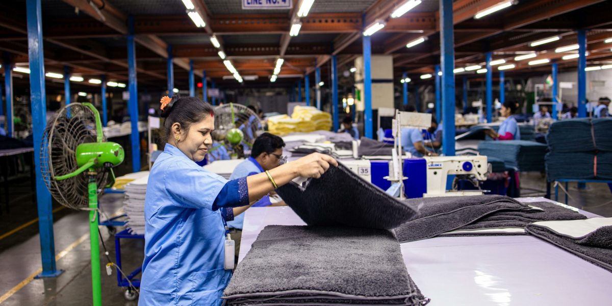 ANOFM: Aproape 180 de locuri de muncă libere în SEE