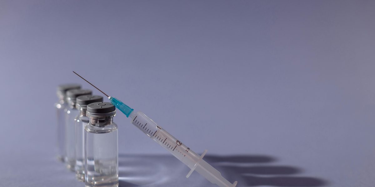 Europa: Vaccinarea avansează, rujeola și tusea convulsivă pun probleme serioase