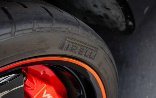 Pirelli, lovită de criza din Orientul Mijlociu: scumpiri pe bandă