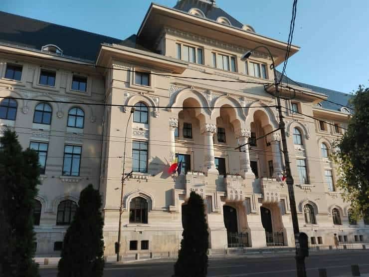 Municipiului București îi vor reveni 3,6 miliarde de lei din veniturile rezultate din cota de 85% din impozitul pe venit colectat, potrivit unei hotărâri adoptate joi de Consiliul General al Municipiului București
