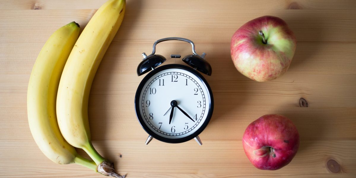 Postul intermitent, mitul spulberat: Nu ajută mai mult la slăbit