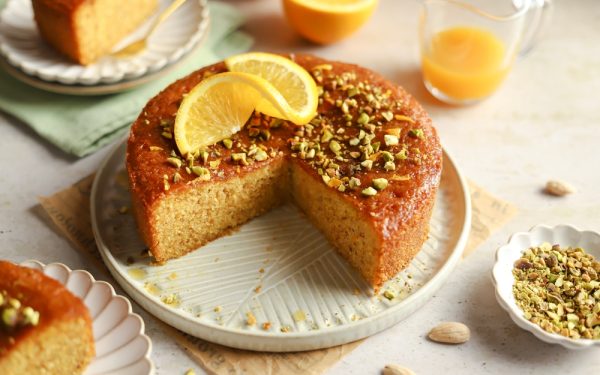 Prăjitură de post cu lămâie și mălai: Gust divin, rețetă simplă!