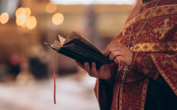 Spovedania, secretul unei vieți curate. Preot: Sufletul se curăță de păcate!