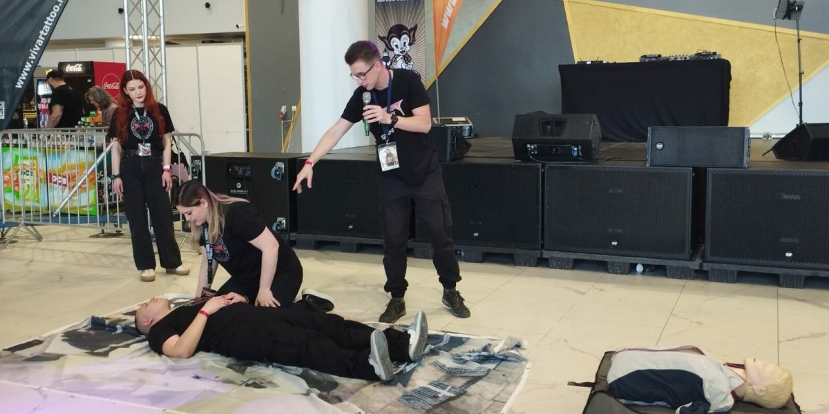 Cunoștințe de PRIM AJUTOR: Ce pași salvează o viață în situații critice?