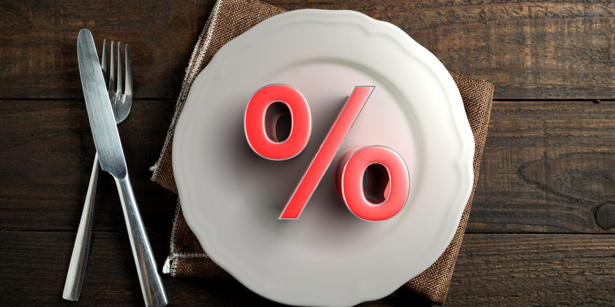 Inflația în România: Prețurile urcă vertiginos, combustibilii scumpesc viața