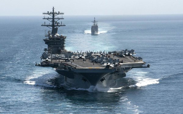 Trump, nou avertisment DUR: Iranul amenință SUA cu scufundarea navelor