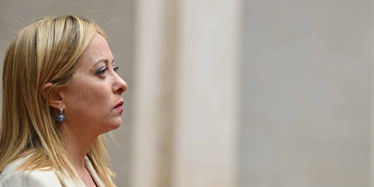 Ambasadorul Rusiei, convocat după atacul la adresa lui Meloni pe TV rusă