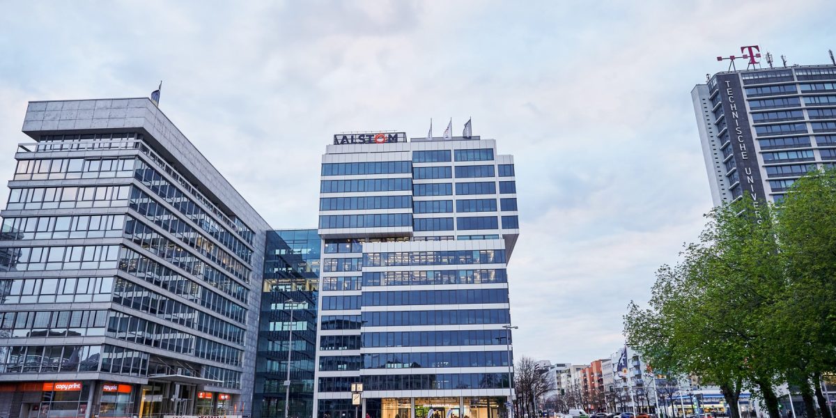 Acțiunile unei companii mari din România, în picaj la bursă