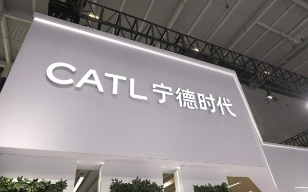 CATL dă lovitura: Baterii auto electrice cu încărcare fulger și 1.500 km autonomie!