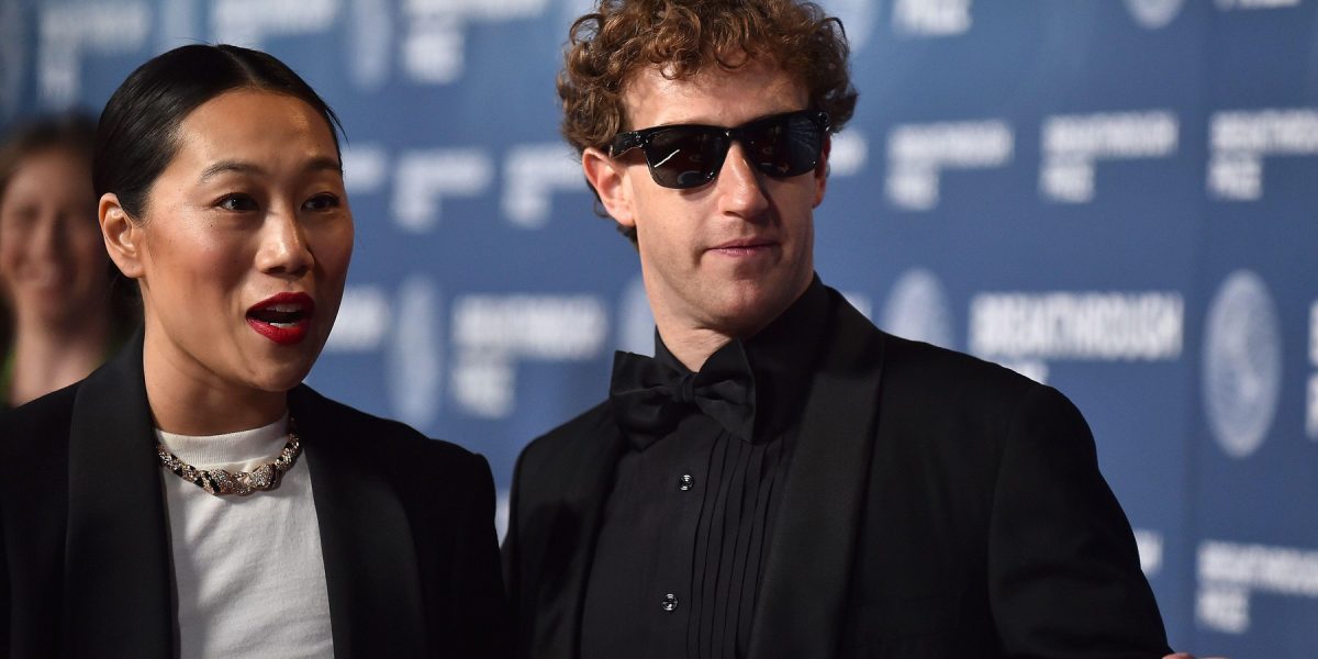 China, lovitură pentru Zuckerberg: Tranzacție AI de 2 miliarde de dolari, blocată