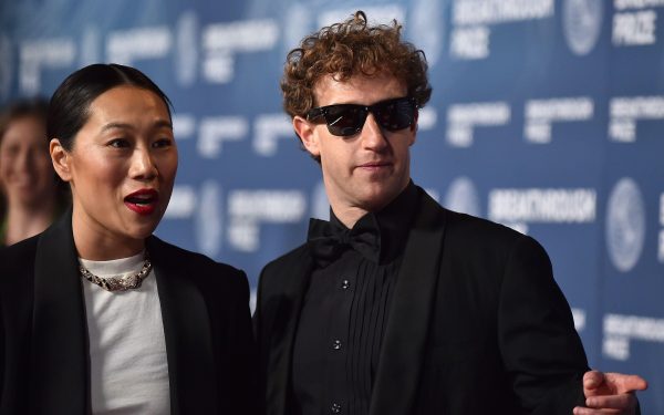 China, lovitură pentru Zuckerberg: Tranzacție AI de 2 miliarde de dolari, blocată