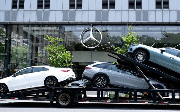 Germania: Modelele auto de lux cuceresc o piață uriașă, ideală pentru părinți