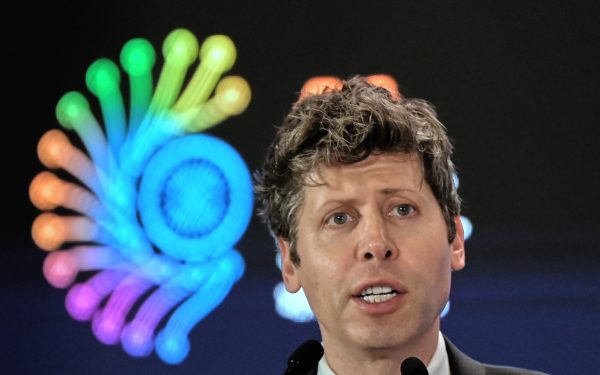 Sam ALTMAN: IA ca „bombă” vândută de un dealer de buncăre, compară Mythos