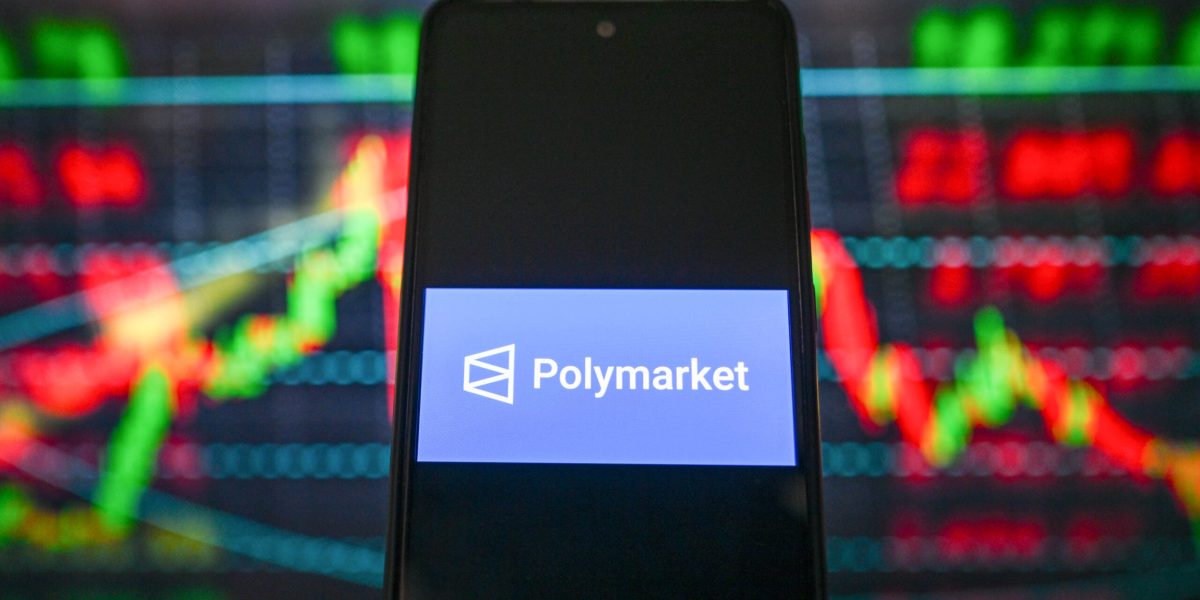 Pariuri pe război: Jucători de la Polymarket riscă milioane, anchetă The Guardian