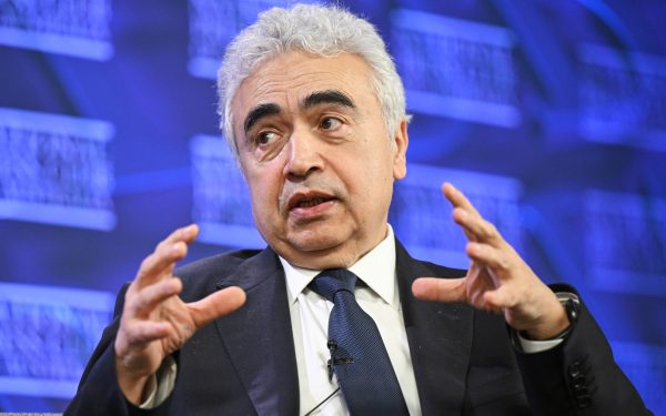 Europa, cu combustibil de avion doar șase săptămâni, avertizează șeful AIE