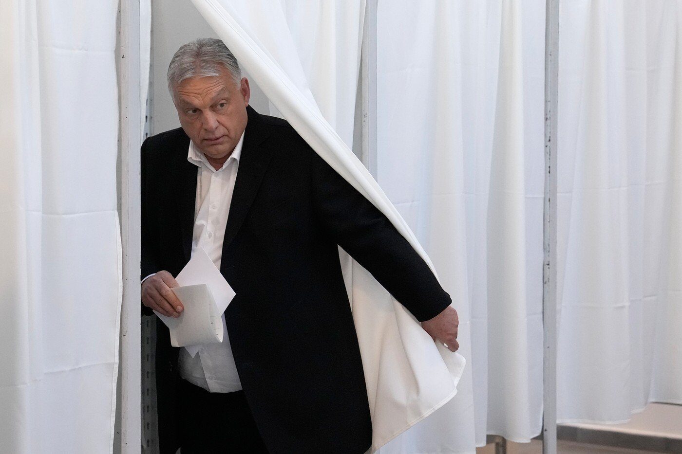 Orban: Alegerile, „democratice”. Opoziția Tisza, așteptată să câștige scrutinul