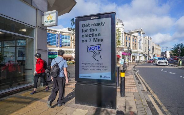 Români la Londra: 60 intră în cursa electorală. De ce susțin partidul anti-imigrație?