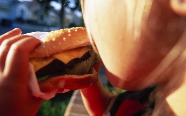 Ora fără diabet: Lecții pentru copiii din România. Mâncatul sănătos, fără restricții