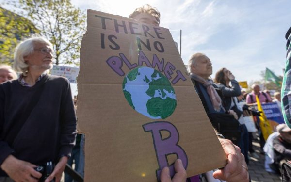 Scumpirile, efectul combustibililor fosili: România, în pragul crizei