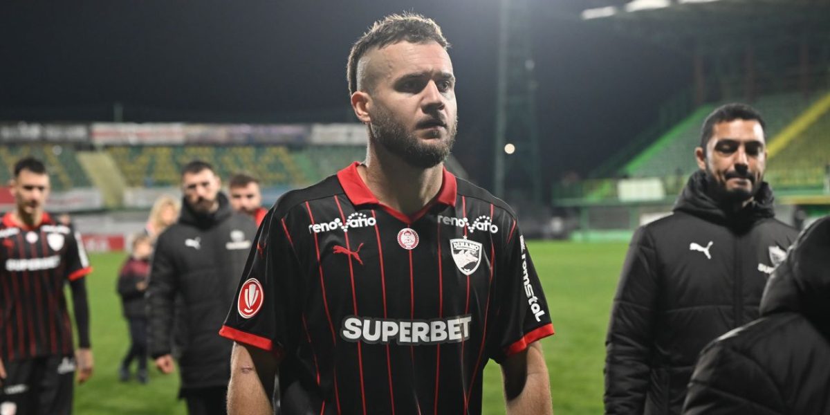 Pușcaș, aproape de Dinamo: Atacantul e gata să semneze după două luni