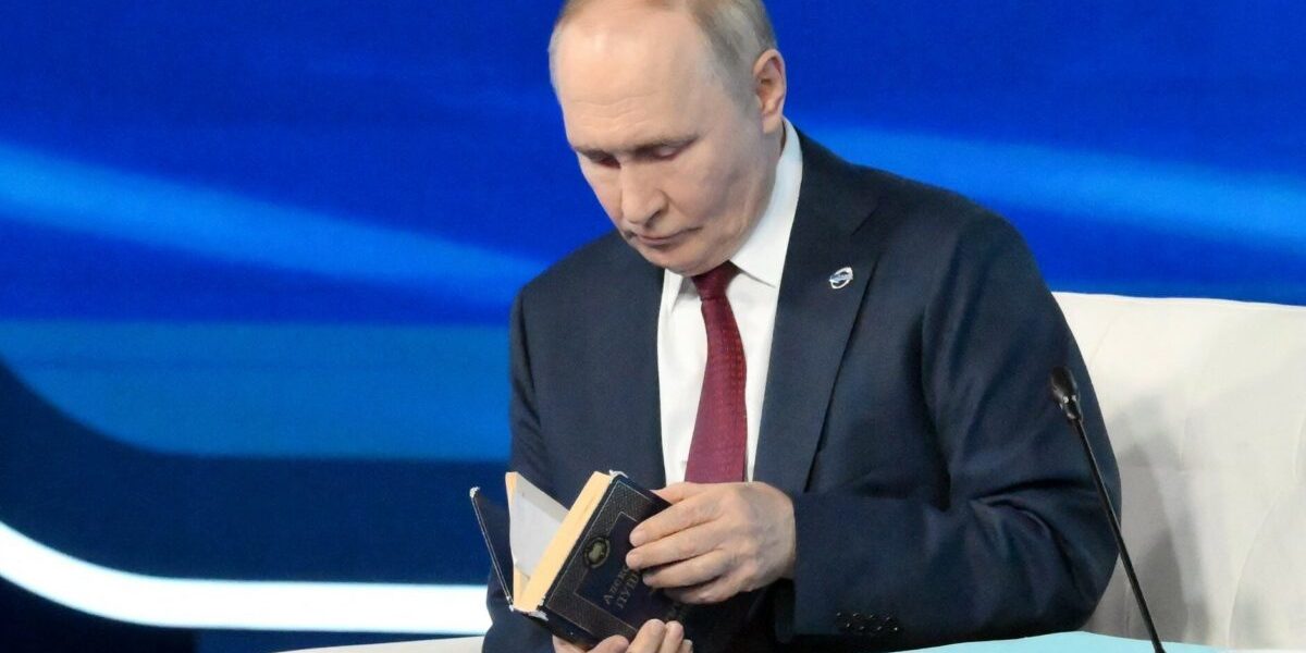 Kremlinul, îngrijorat: O voce avertizează asupra revoltei rușilor „strâmtorați”