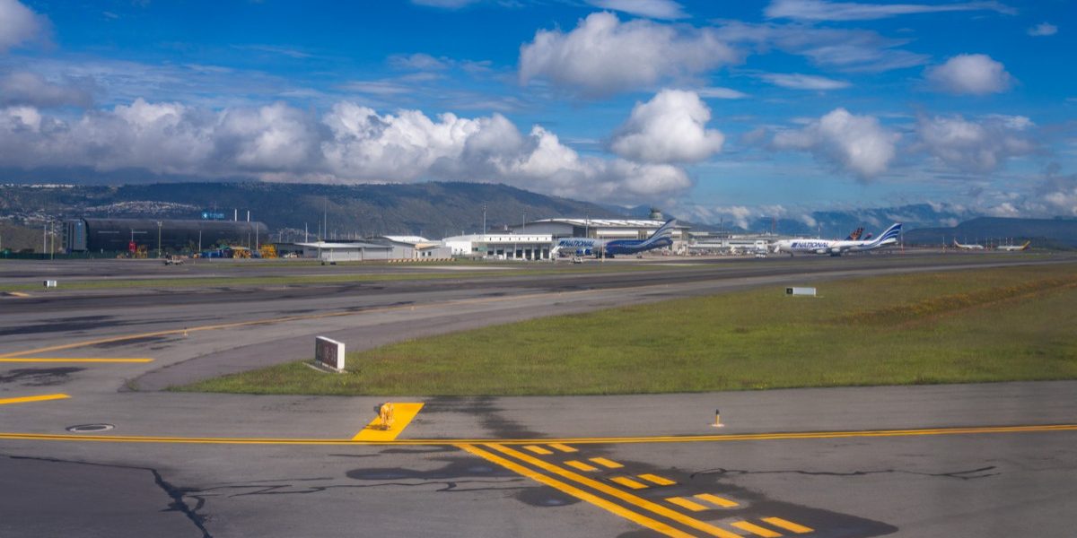 Aviația, în pragul colapsului: Zboruri anulate în Europa din iunie